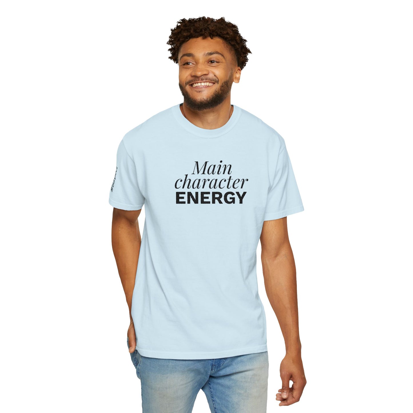 T-shirt unisex brodé « Main Character Energy »