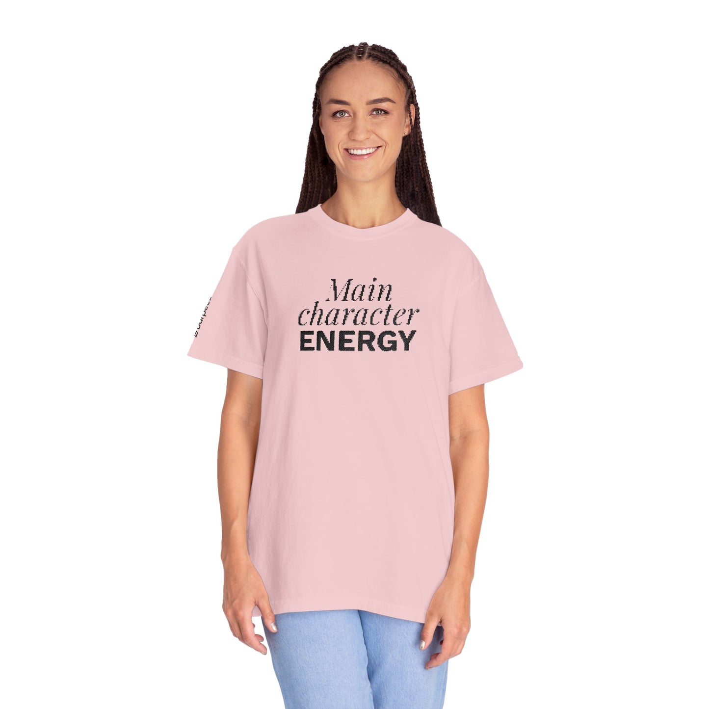 T-shirt unisex brodé « Main Character Energy »