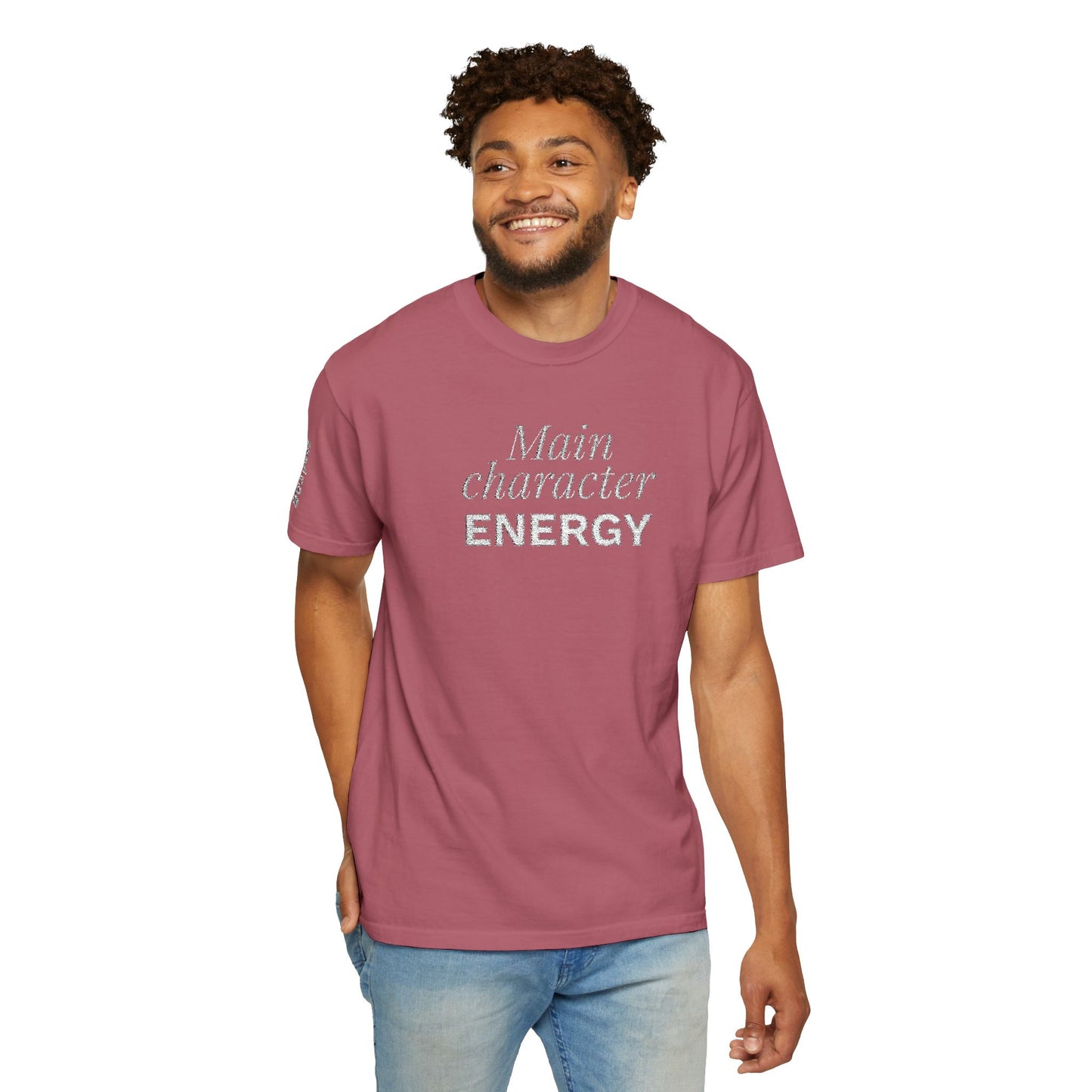 T-shirt unisex brodé « Main Character Energy »