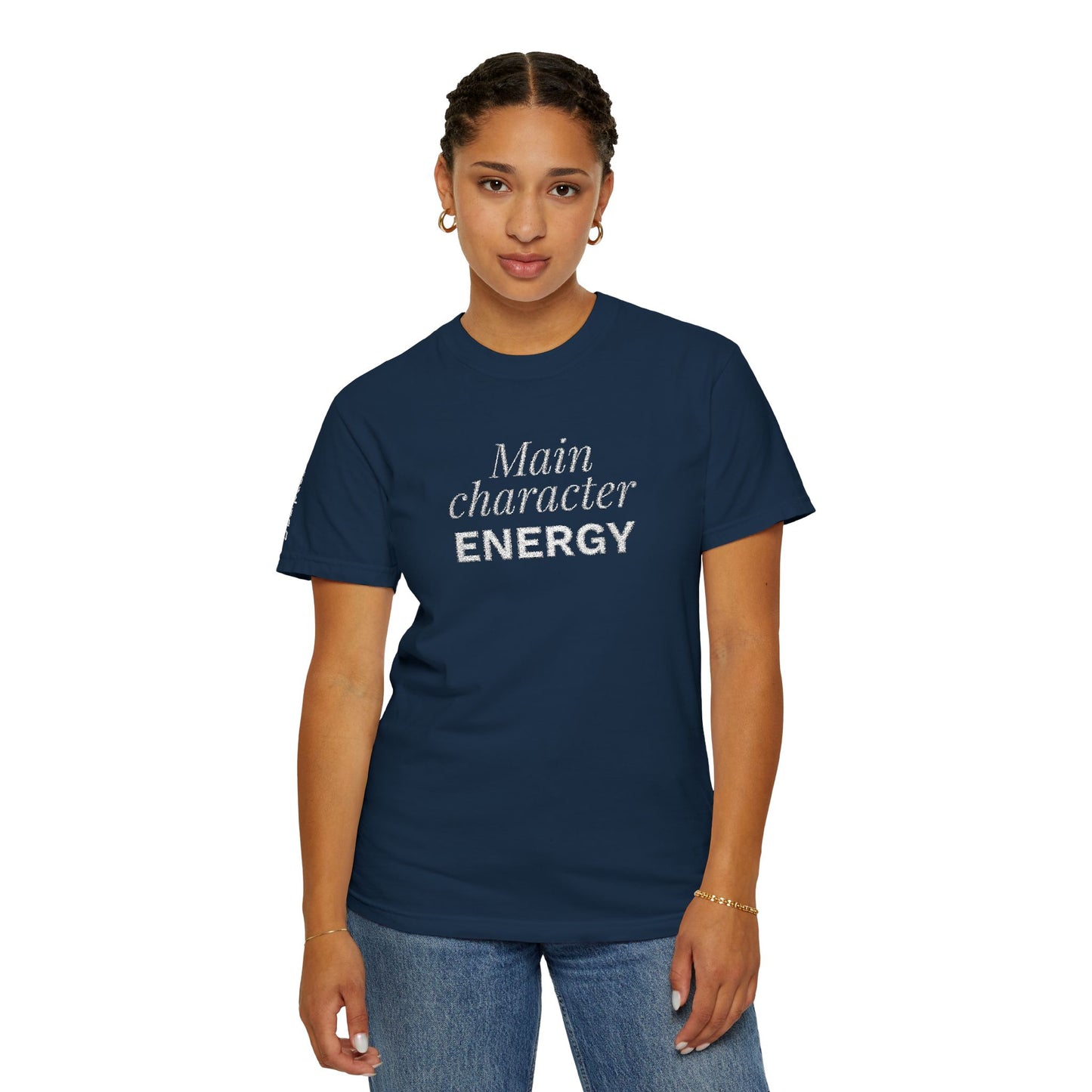 T-shirt unisex brodé « Main Character Energy »