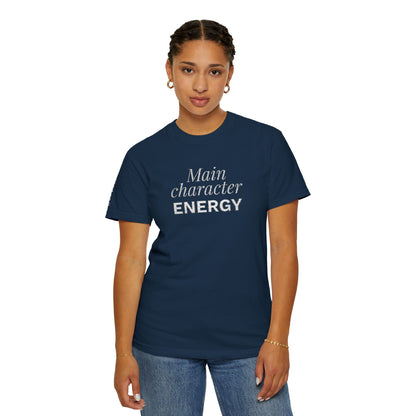 T-shirt unisex brodé « Main Character Energy »