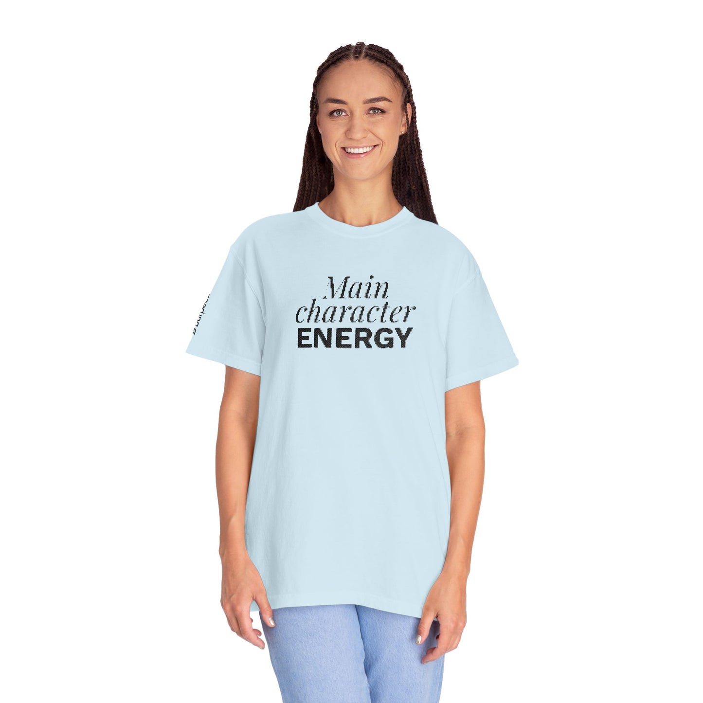 T-shirt unisex brodé « Main Character Energy »