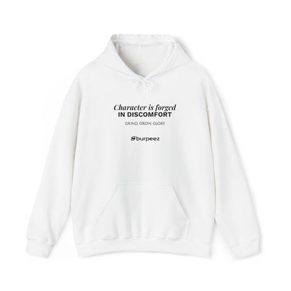 Hoodie unisex brodé « Character is forged in discomfort »